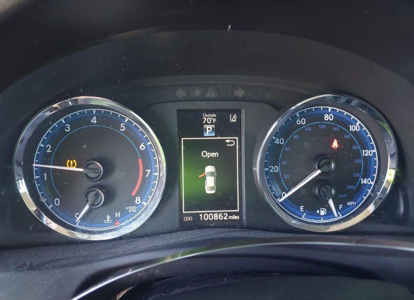 Photo 7 of 2019 Toyota Corolla SE (VIN 5YFBURHE1KP869104)