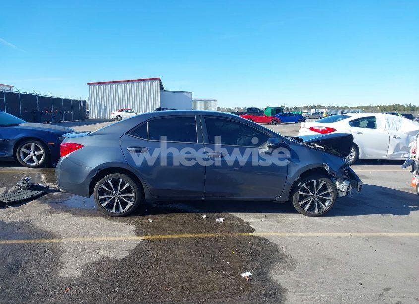 Photo 13 of 2019 Toyota Corolla SE (VIN 5YFBURHE1KP878790)