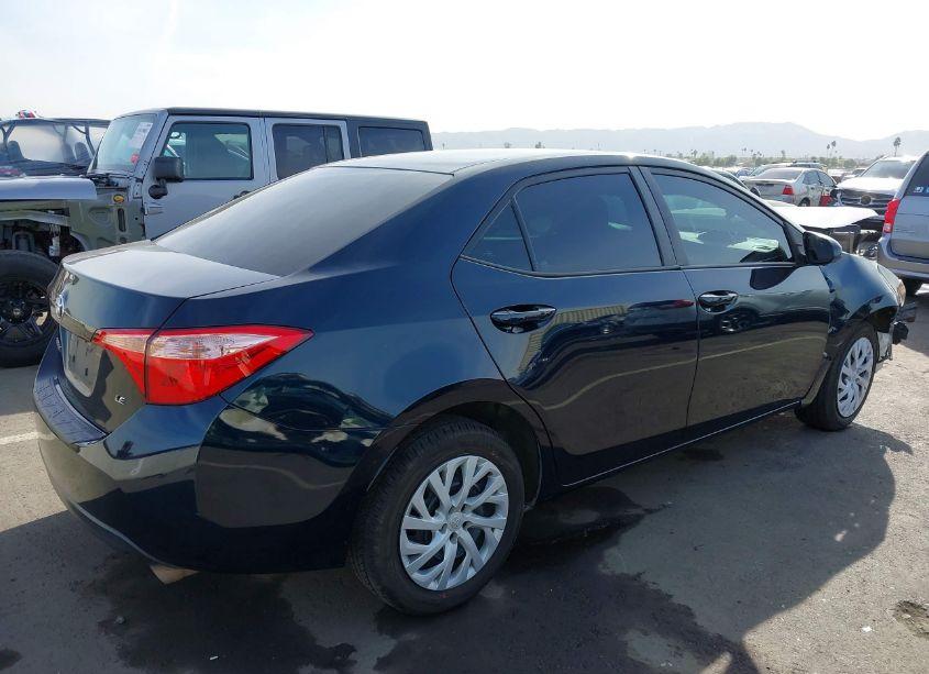 Photo 4 of 2019 Toyota Corolla LE (VIN 5YFBURHE1KP890597)