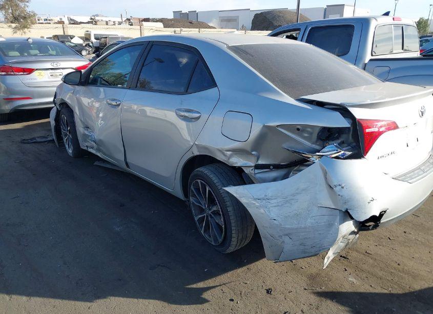 Photo 12 of 2019 Toyota Corolla SE (VIN 5YFBURHE1KP891040)