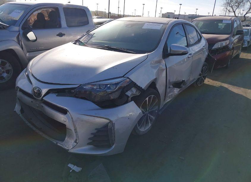 Photo 6 of 2019 Toyota Corolla SE (VIN 5YFBURHE1KP891040)