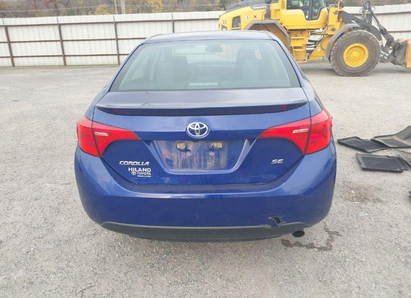 Photo 15 of 2019 Toyota Corolla SE (VIN 5YFBURHE1KP897338)