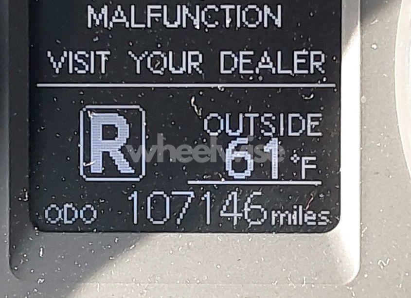 Photo 15 of 2019 Toyota Corolla LE (VIN 5YFBURHE1KP901579)