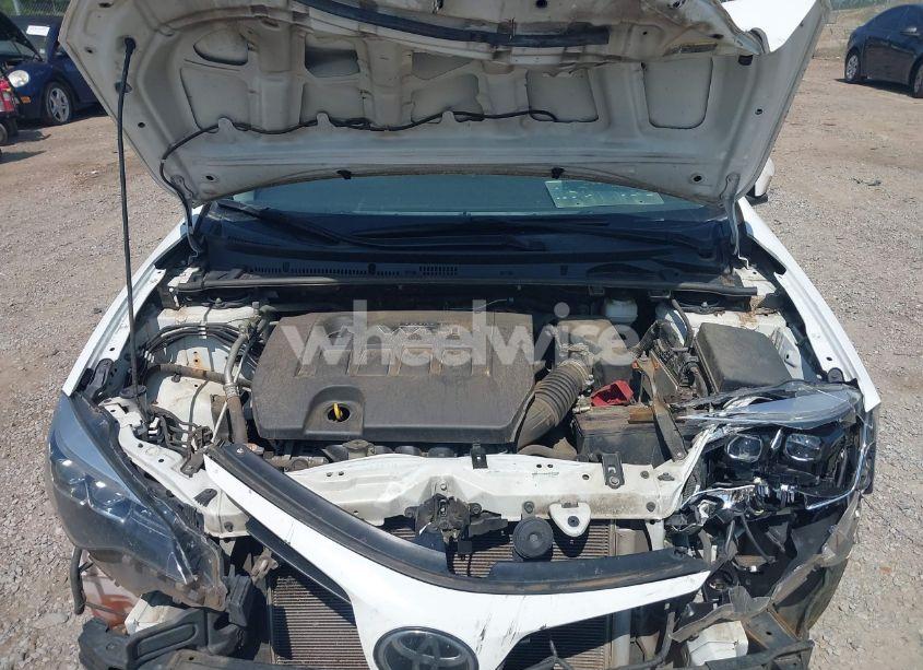 Photo 10 of 2019 Toyota Corolla SE (VIN 5YFBURHE1KP922769)