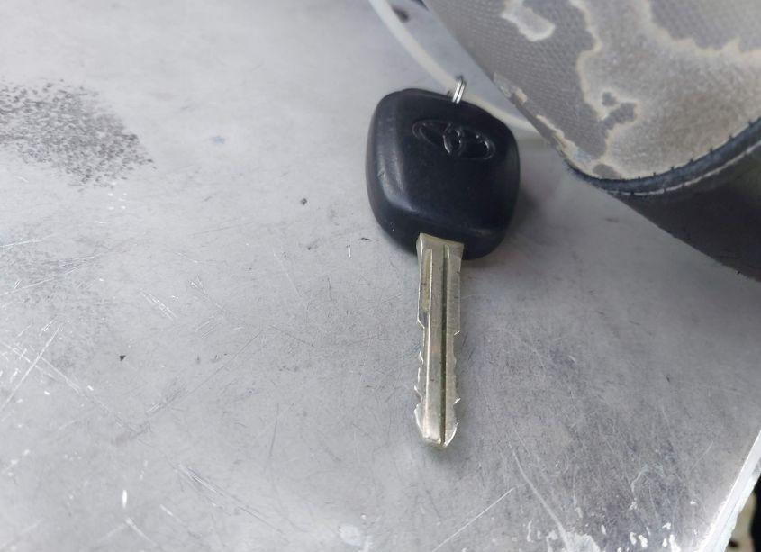 Photo 11 of 2019 Toyota Corolla LE (VIN 5YFBURHE1KP925834)