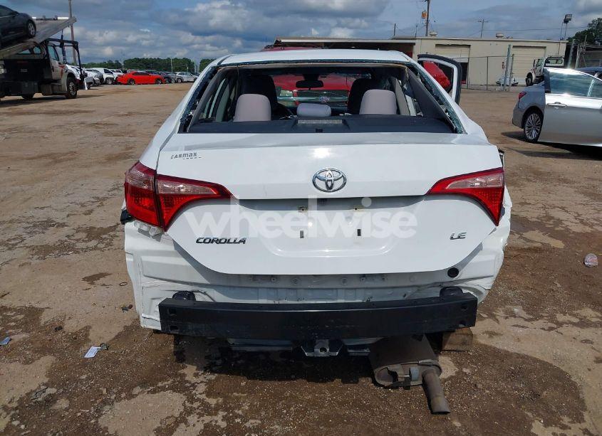 Photo 20 of 2019 Toyota Corolla LE (VIN 5YFBURHE1KP927213)