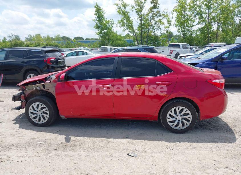 Photo 15 of 2019 Toyota Corolla LE (VIN 5YFBURHE1KP939832)