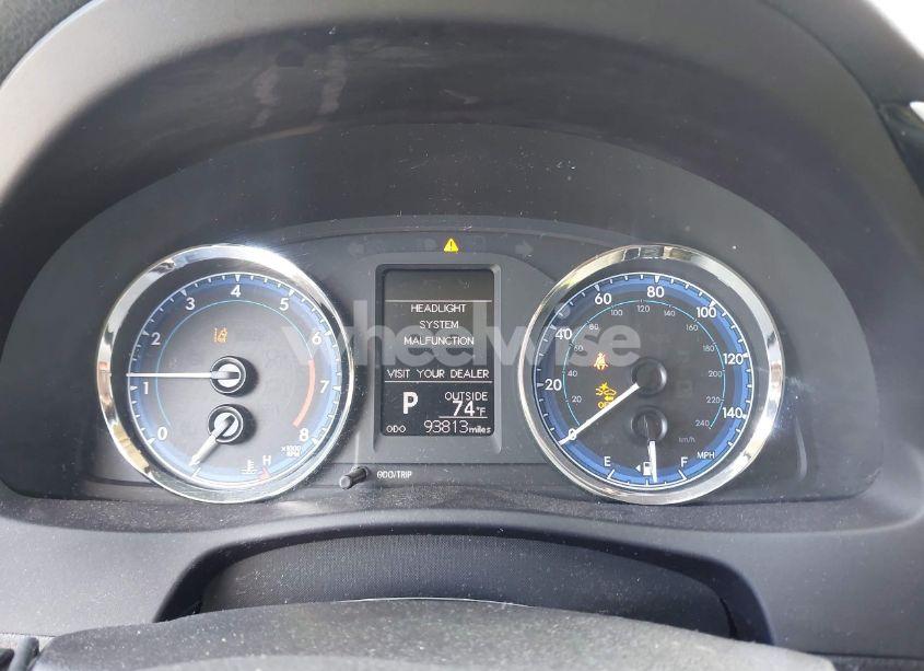 Photo 7 of 2019 Toyota Corolla LE (VIN 5YFBURHE1KP939832)