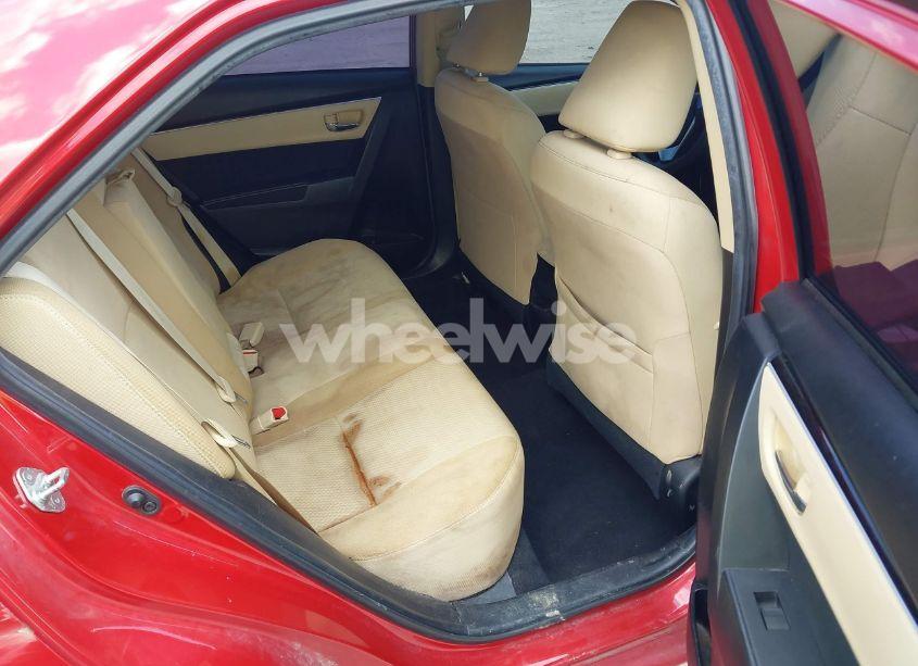 Photo 8 of 2019 Toyota Corolla LE (VIN 5YFBURHE1KP939832)