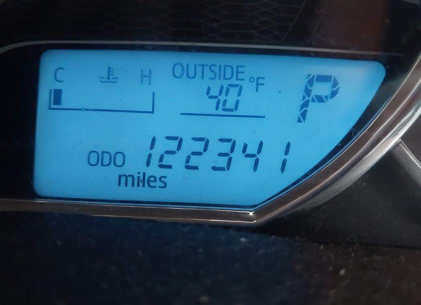 Photo 15 of 2014 Toyota Corolla LE (VIN 5YFBURHE2EP064281)