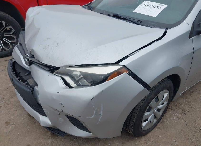 Photo 18 of 2014 Toyota Corolla LE (VIN 5YFBURHE2EP064281)