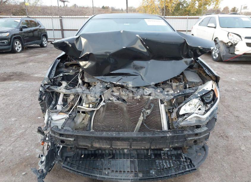 Photo 12 of 2014 Toyota Corolla LE (VIN 5YFBURHE2EP084403)