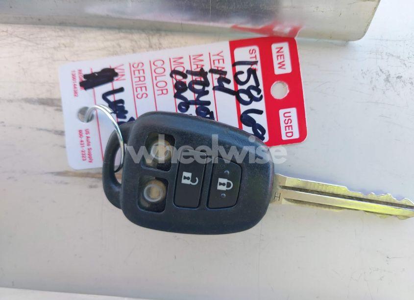 Photo 11 of 2014 Toyota Corolla LE PLUS (VIN 5YFBURHE2EP088452)