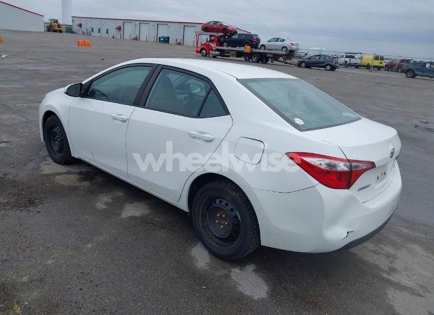 Photo 3 of 2014 Toyota Corolla LE (VIN 5YFBURHE2EP088810)