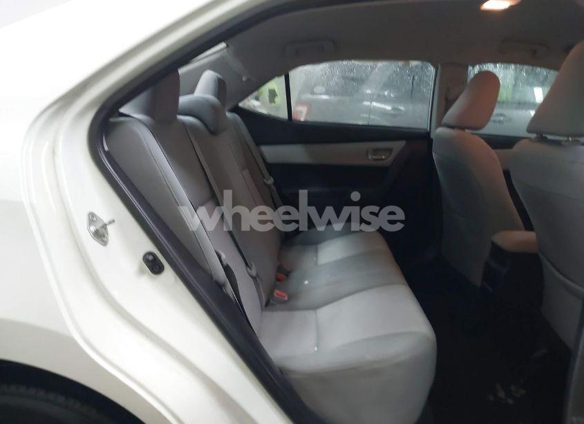 Photo 8 of 2014 Toyota Corolla LE (VIN 5YFBURHE2EP091142)