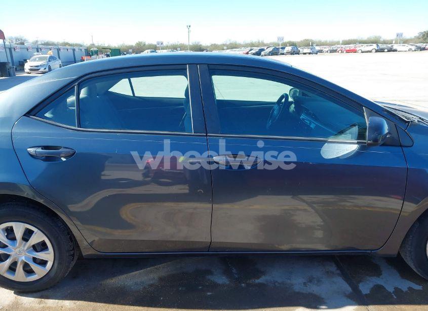 Photo 14 of 2014 Toyota Corolla L (VIN 5YFBURHE2EP102947)