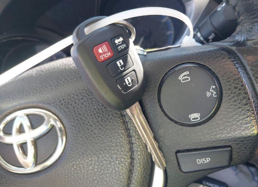 Photo 11 of 2014 Toyota Corolla S PLUS (VIN 5YFBURHE2EP142669)
