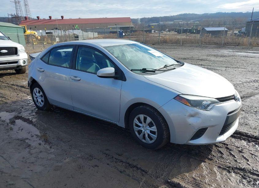 2014 Toyota Corolla L (VIN 5YFBURHE2EP166261) main photo