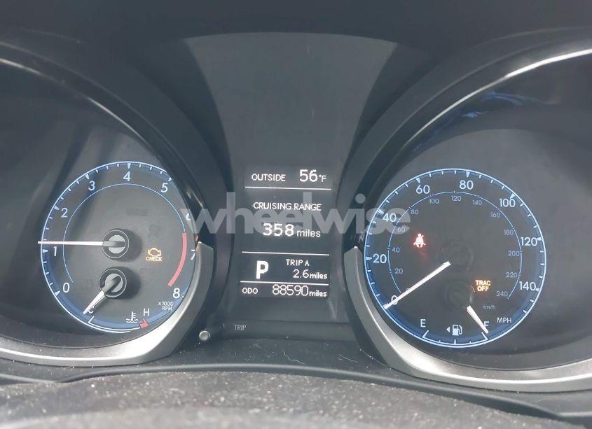 Photo 7 of 2014 Toyota Corolla S PLUS (VIN 5YFBURHE2EP173744)