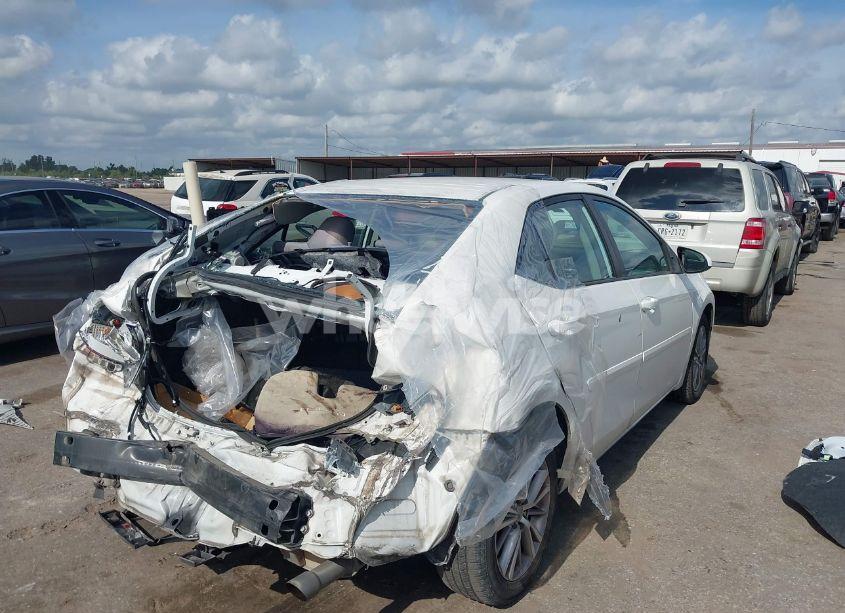 Photo 4 of 2015 Toyota Corolla LE PLUS (VIN 5YFBURHE2FP196409)