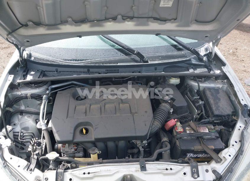 Photo 10 of 2015 Toyota Corolla S PLUS (VIN 5YFBURHE2FP222572)