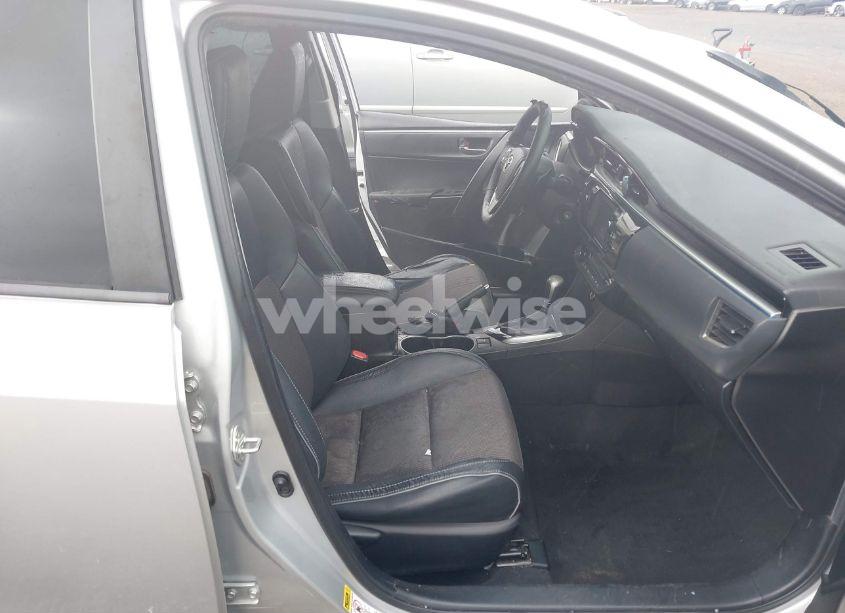 Photo 5 of 2015 Toyota Corolla S PLUS (VIN 5YFBURHE2FP222572)