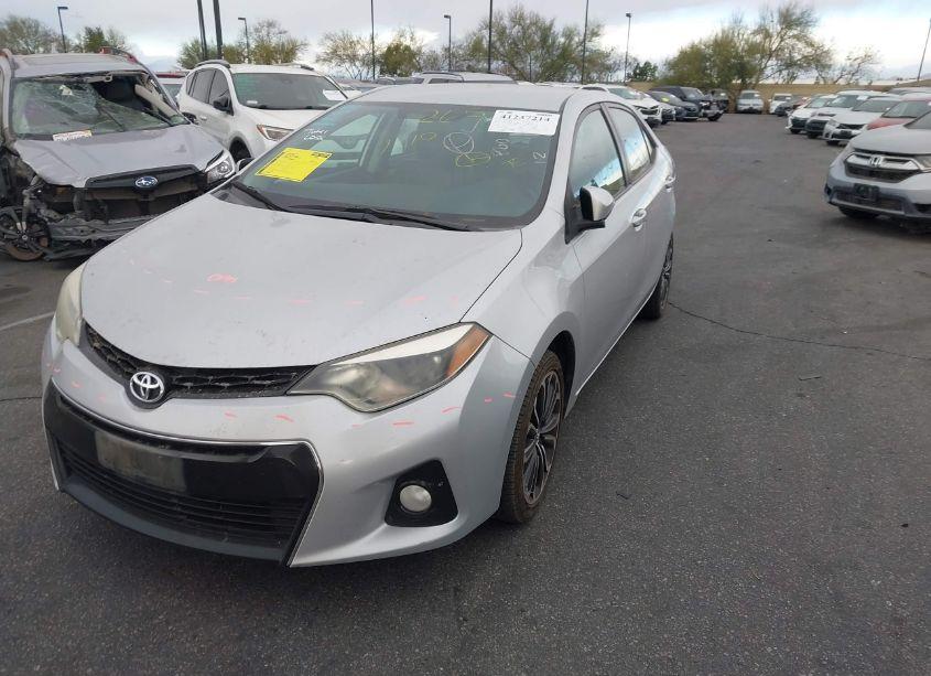 Photo 2 of 2015 Toyota Corolla S PLUS (VIN 5YFBURHE2FP222734)