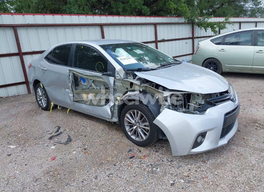 2015 Toyota Corolla LE PLUS (VIN 5YFBURHE2FP250291) main photo