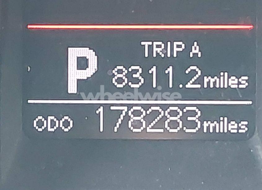 Photo 15 of 2015 Toyota Corolla S PLUS (VIN 5YFBURHE2FP260786)