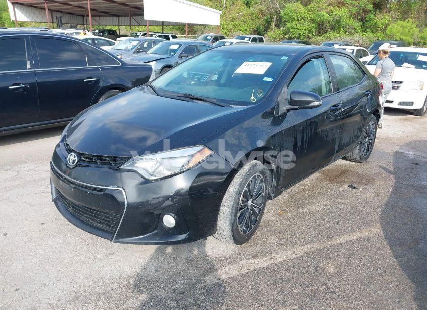 Photo 2 of 2015 Toyota Corolla S PLUS (VIN 5YFBURHE2FP260786)