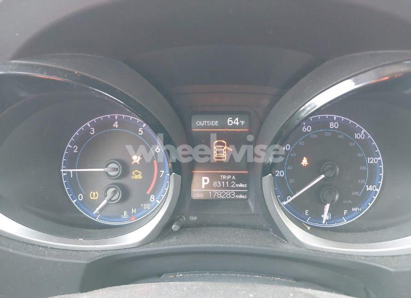 Photo 7 of 2015 Toyota Corolla S PLUS (VIN 5YFBURHE2FP260786)