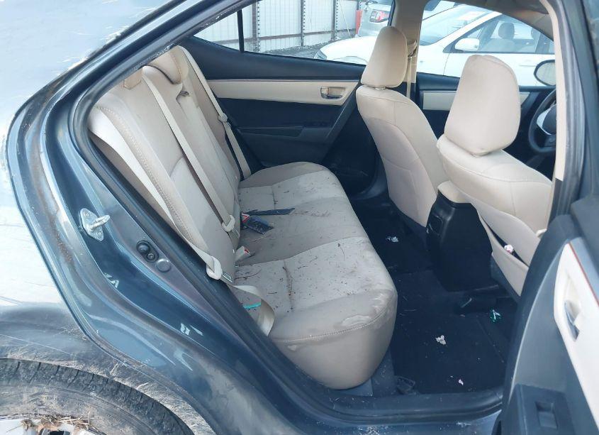 Photo 8 of 2015 Toyota Corolla LE (VIN 5YFBURHE2FP264238)