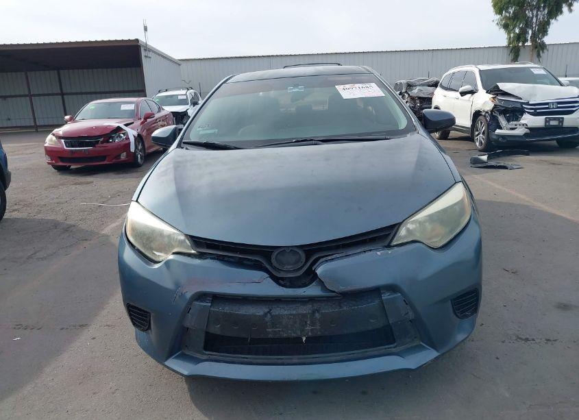Photo 13 of 2015 Toyota Corolla LE (VIN 5YFBURHE2FP284781)