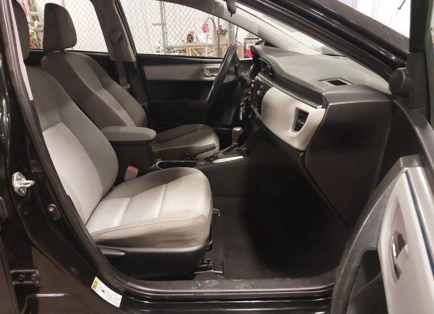 Photo 5 of 2015 Toyota Corolla LE PLUS (VIN 5YFBURHE2FP309095)