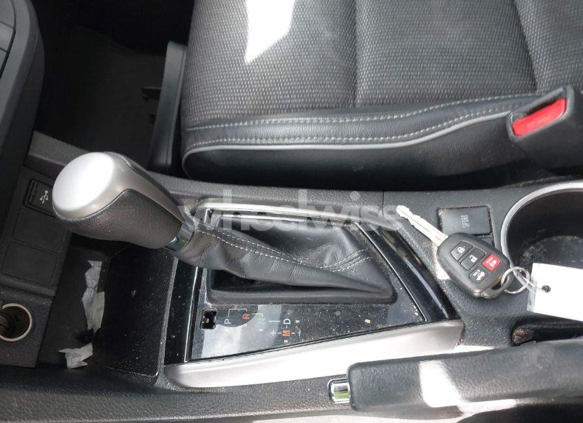 Photo 11 of 2015 Toyota Corolla S PLUS (VIN 5YFBURHE2FP331579)