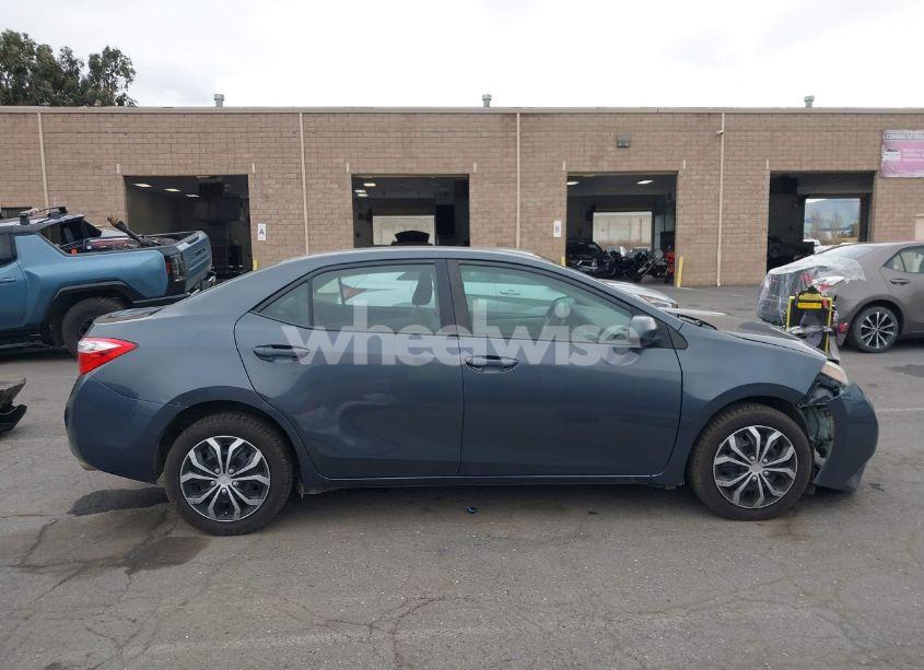 Photo 13 of 2015 Toyota Corolla LE (VIN 5YFBURHE2FP332585)
