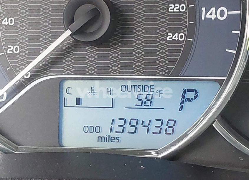 Photo 15 of 2015 Toyota Corolla LE (VIN 5YFBURHE2FP332585)