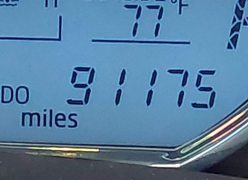 Photo 15 of 2015 Toyota Corolla LE (VIN 5YFBURHE2FP335762)