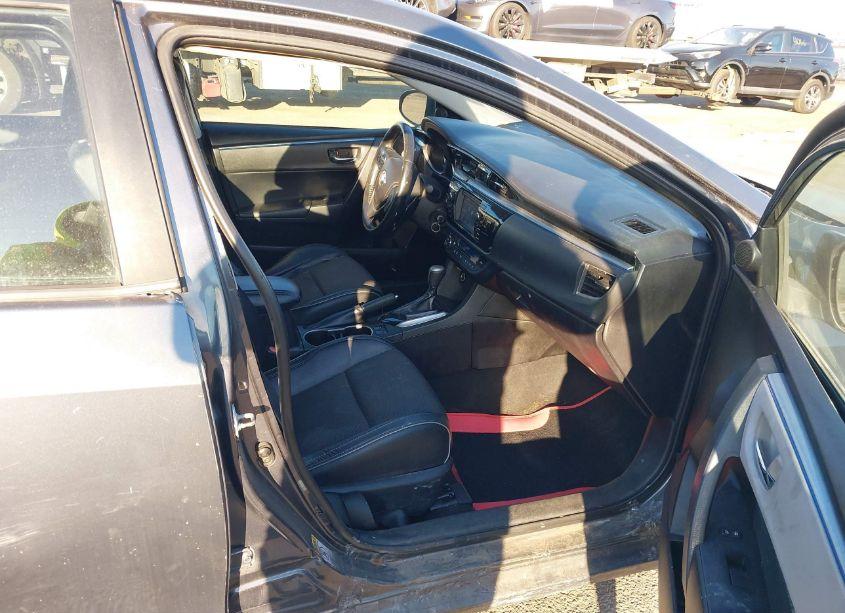 Photo 5 of 2015 Toyota Corolla S PLUS (VIN 5YFBURHE2FP337236)