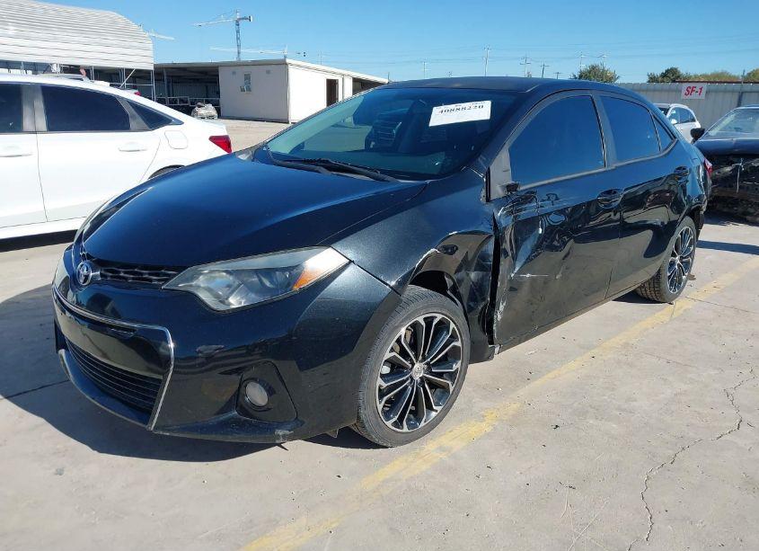 Photo 2 of 2015 Toyota Corolla S PLUS (VIN 5YFBURHE2FP356739)