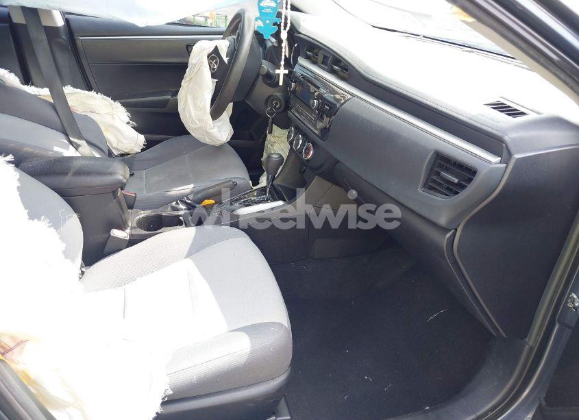 Photo 5 of 2015 Toyota Corolla L (VIN 5YFBURHE2FP356871)