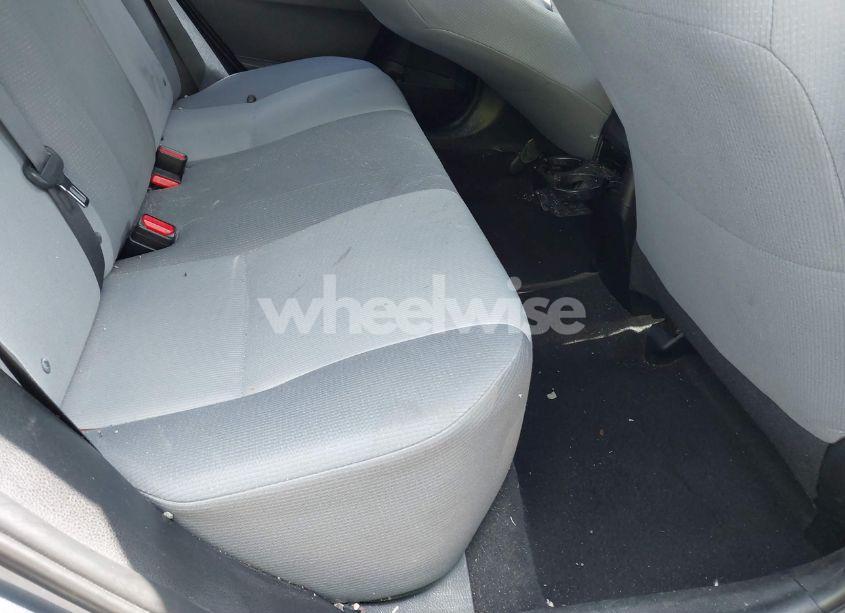 Photo 8 of 2015 Toyota Corolla L (VIN 5YFBURHE2FP356871)