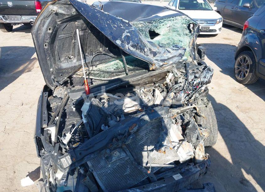 Photo 10 of 2016 Toyota Corolla LE (VIN 5YFBURHE2GP382484)