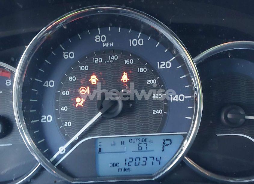 Photo 15 of 2016 Toyota Corolla LE (VIN 5YFBURHE2GP397647)