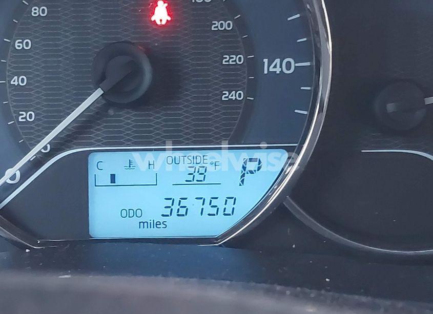 Photo 15 of 2016 Toyota Corolla LE (VIN 5YFBURHE2GP449830)