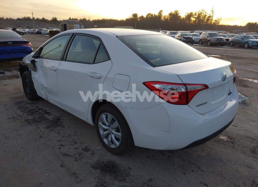 Photo 3 of 2016 Toyota Corolla LE (VIN 5YFBURHE2GP449830)