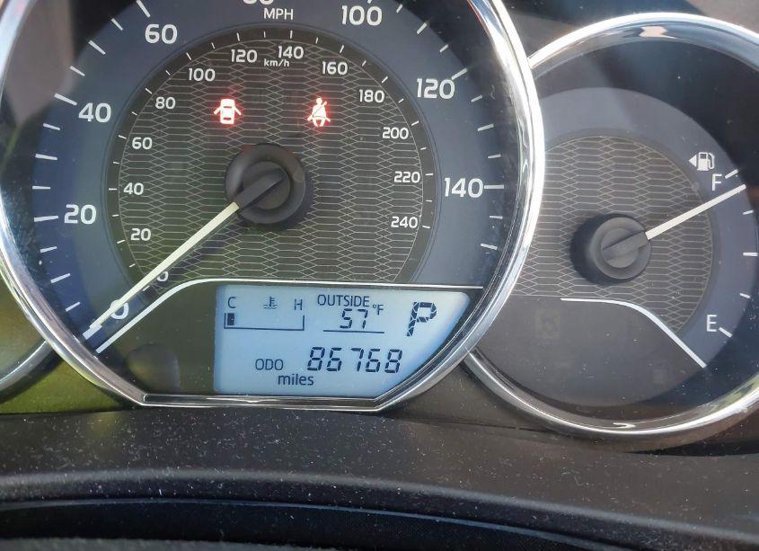 Photo 15 of 2016 Toyota Corolla LE (VIN 5YFBURHE2GP475375)