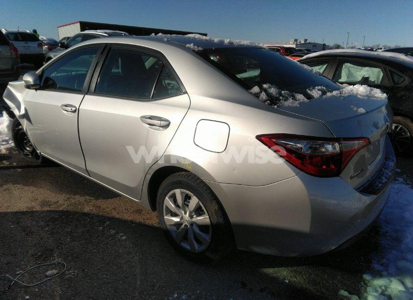 Photo 3 of 2016 Toyota Corolla LE (VIN 5YFBURHE2GP478213)