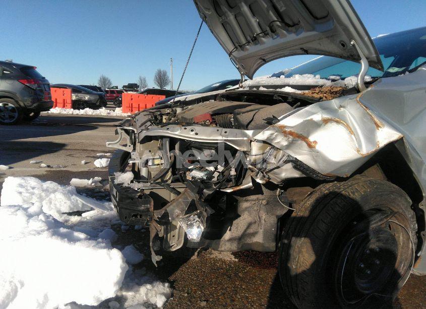 Photo 6 of 2016 Toyota Corolla LE (VIN 5YFBURHE2GP478213)