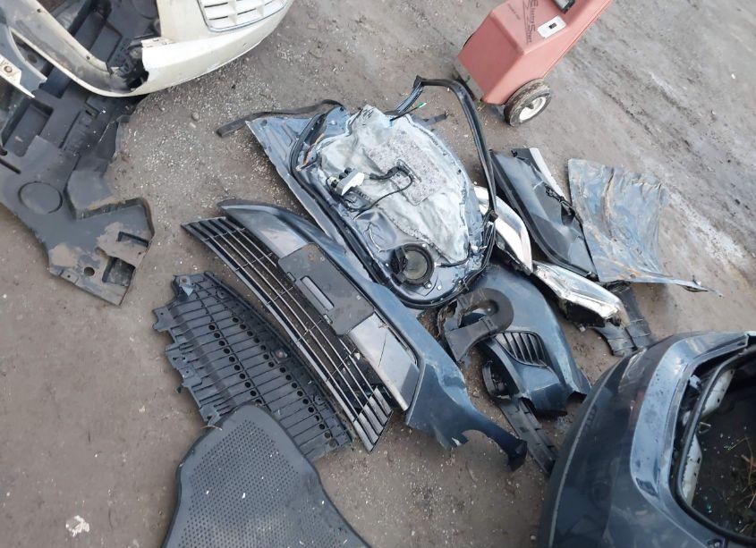 Photo 12 of 2016 Toyota Corolla LE (VIN 5YFBURHE2GP531038)